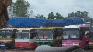 Frachtbusse in Vientiane
