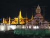 Wat Phra Kaeo bei Nacht aus dem Bus