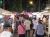 Christin auf dem Nachtmarkt in Chiang Mai
