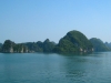 Die ersten Inseln der Halong-Bucht