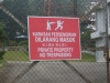 Schild am Ende der Sackgasse auf dem Gunung Raya