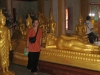 Christin im Wat Chalong-Tempel