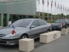 Eine ganze Reihe Fahrzeuge mit Diplomatenkennzeichen
